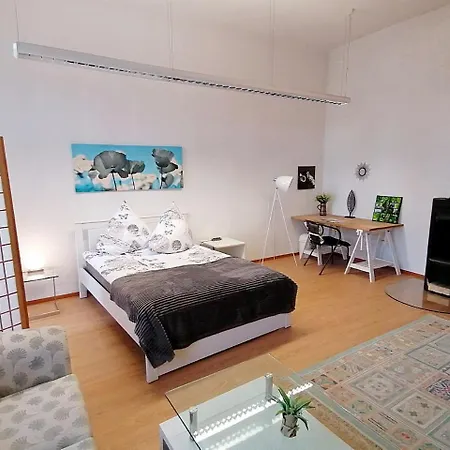 Nr 3 Grosszuegiges Kamin-zimmer Mit King-size Bett Im Zentrum Annaberg-Buchholz